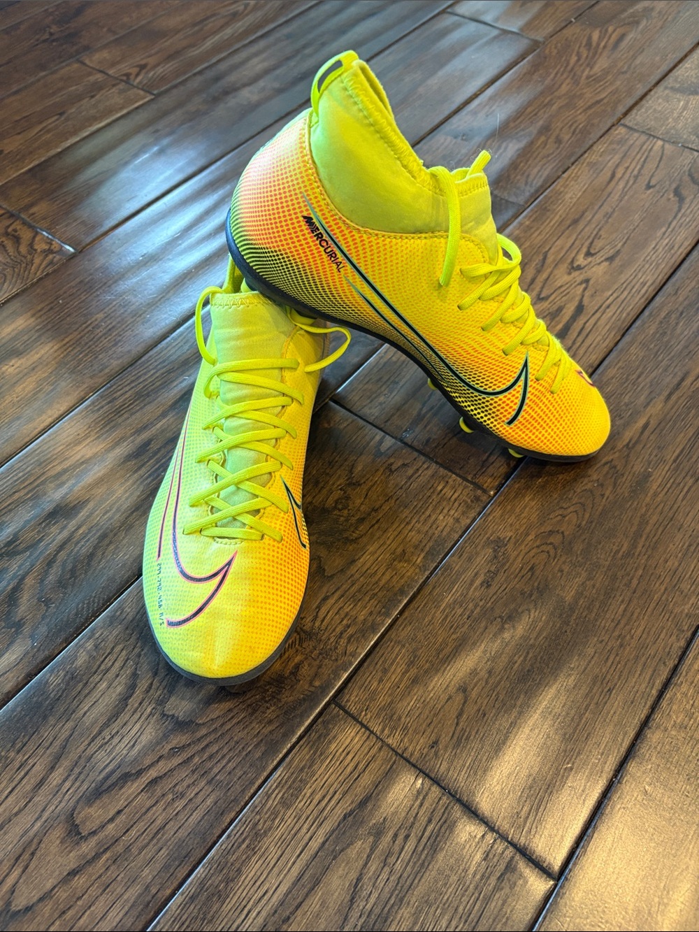 Nike Kids' Bright Yellow Soccer Cleats